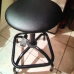 manicure ++ hydraulic stool